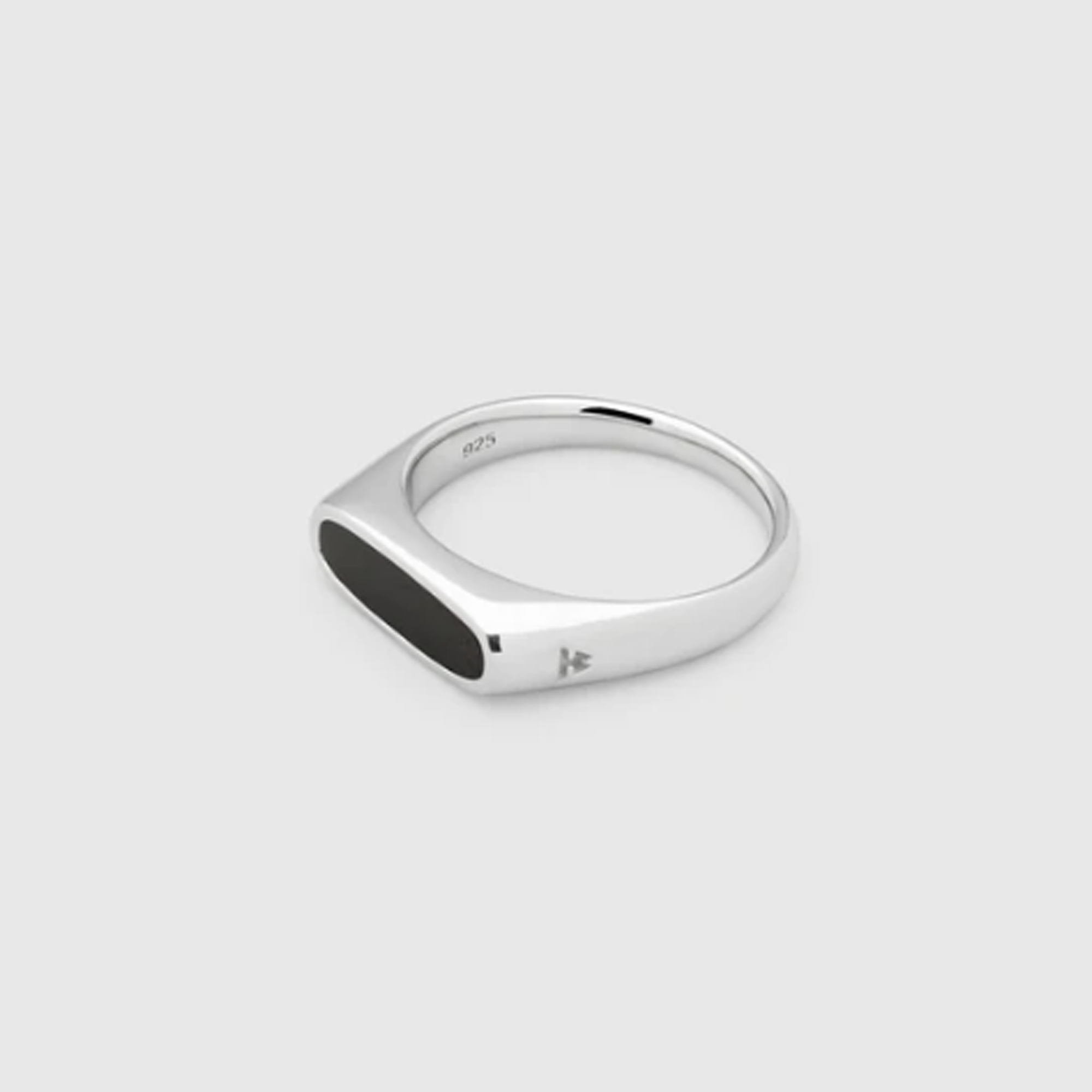 Tom Wood - Ring, Mario Onyx sølv | David-Andersen