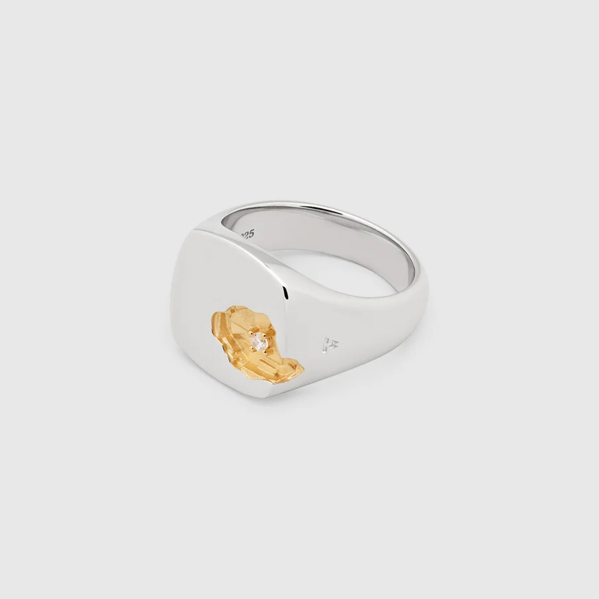 Tom Wood - Ring, Mined Large Diamond | David-Andersen